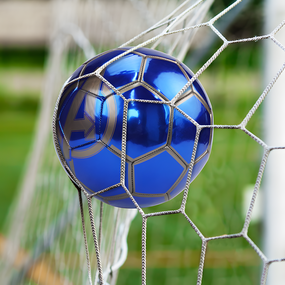 كرة قدم مارفل مصنوعة من مادة بي في سي بمقاس 5