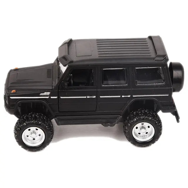 سيارة معدنية دايكاست 1:36 - عدد 1