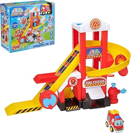 محطة إطفاء السيارات للأطفال مع منحدر انزلاق